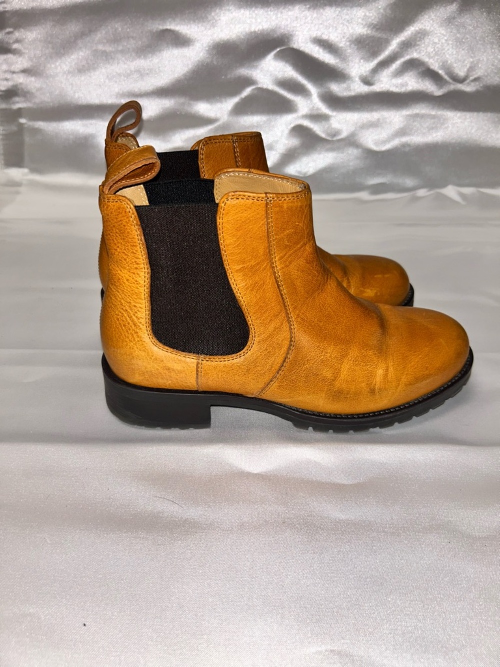 Duluth Trading Co Lifetime Leather Slip-On Chelsea Boots | Women’s Size US 8.5